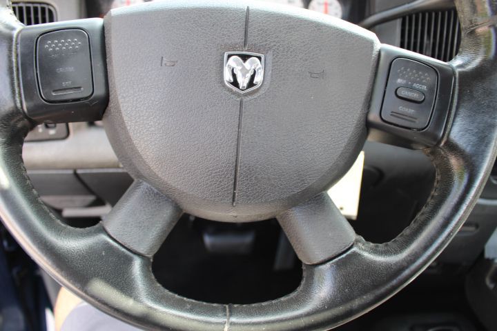 2004 Dodge Ram 1500 Image 19
