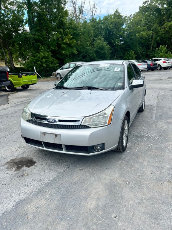 2010 Ford Focus Image 1
