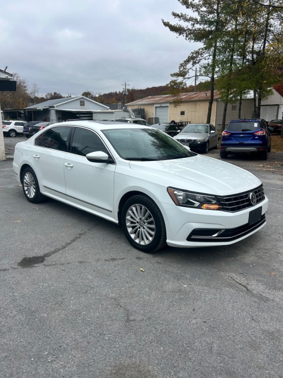 2016 Volkswagen Passat Image 3