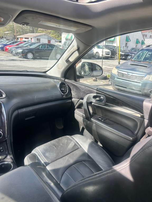 2016 Buick Enclave Image 16