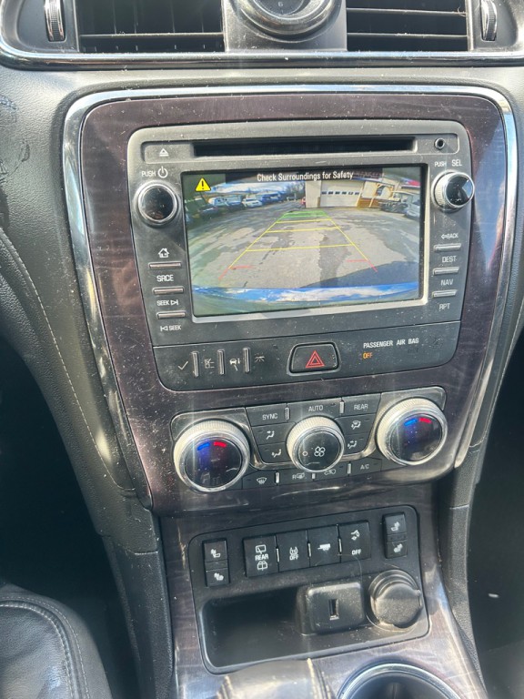 2016 Buick Enclave Image 19