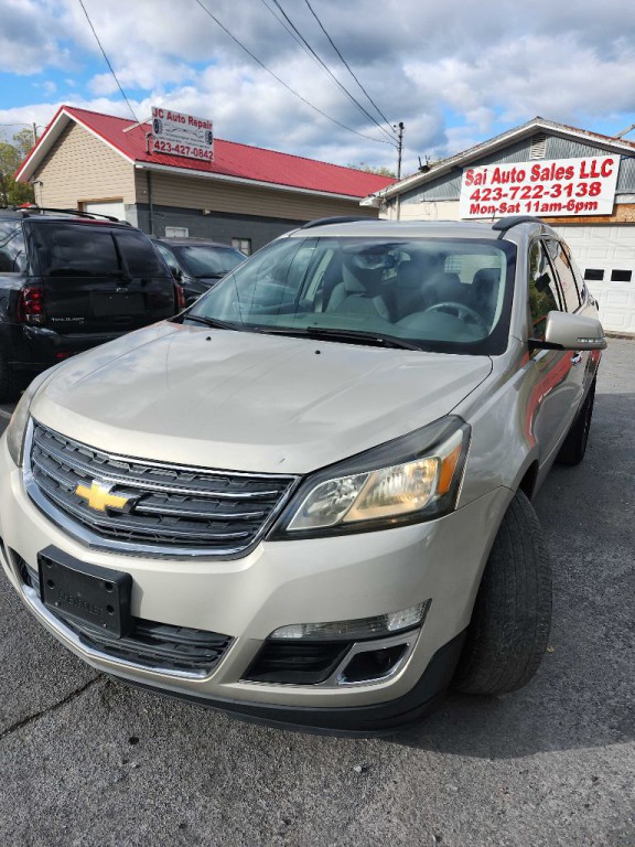 2015 Chevrolet Traverse Image 2