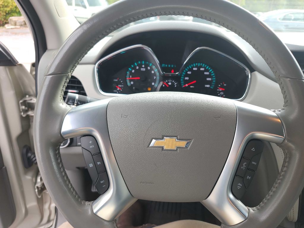 2015 Chevrolet Traverse Image 13