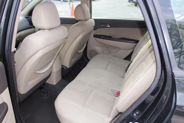 2010 Hyundai Elantra Image 7