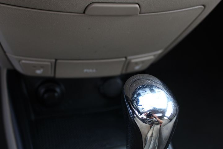 2010 Hyundai Elantra Image 16