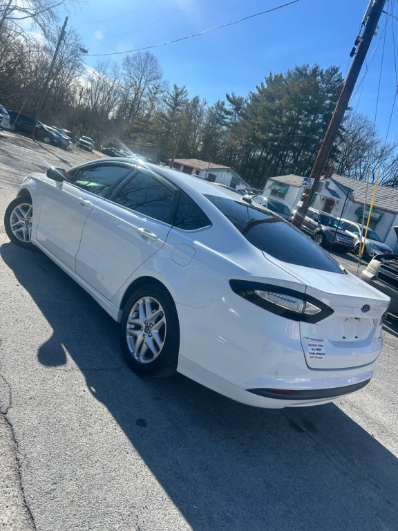 2016 Ford Fusion Image 3