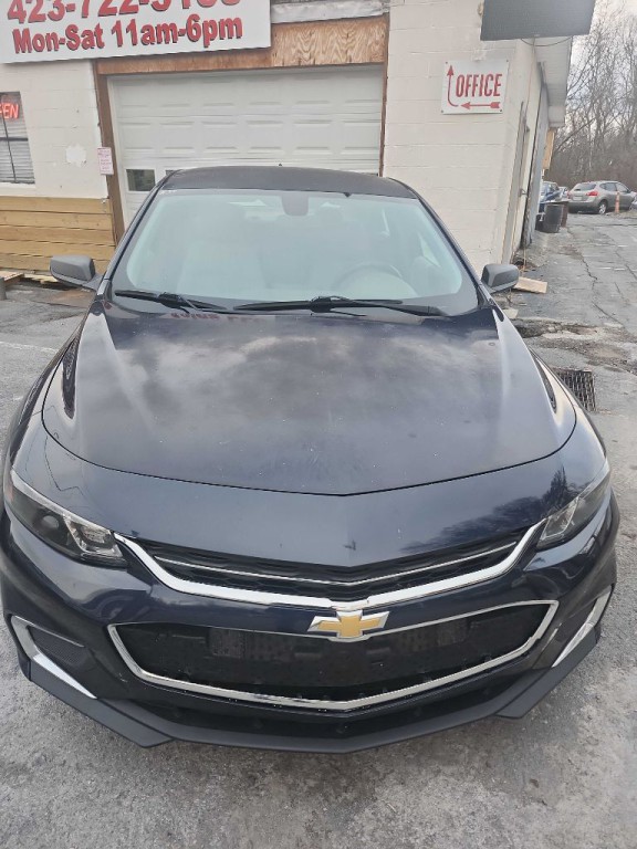 2017 Chevrolet Malibu Image 3