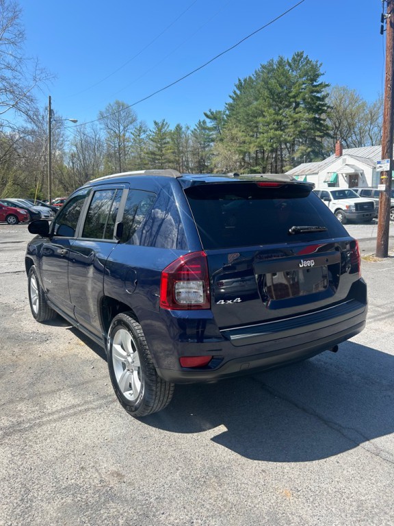 2016 Jeep Compass Image 4