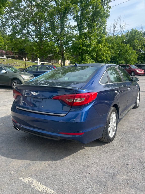 2015 Hyundai Sonata Image 4