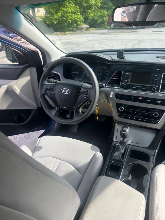 2015 Hyundai Sonata Image 8