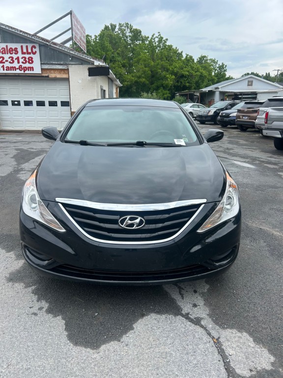 2013 Hyundai Sonata Image 2