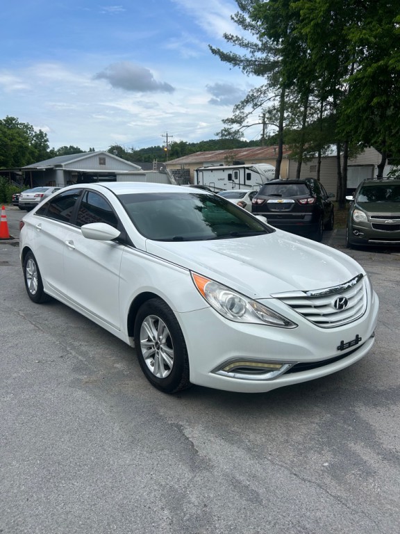 2013 Hyundai Sonata Image 3