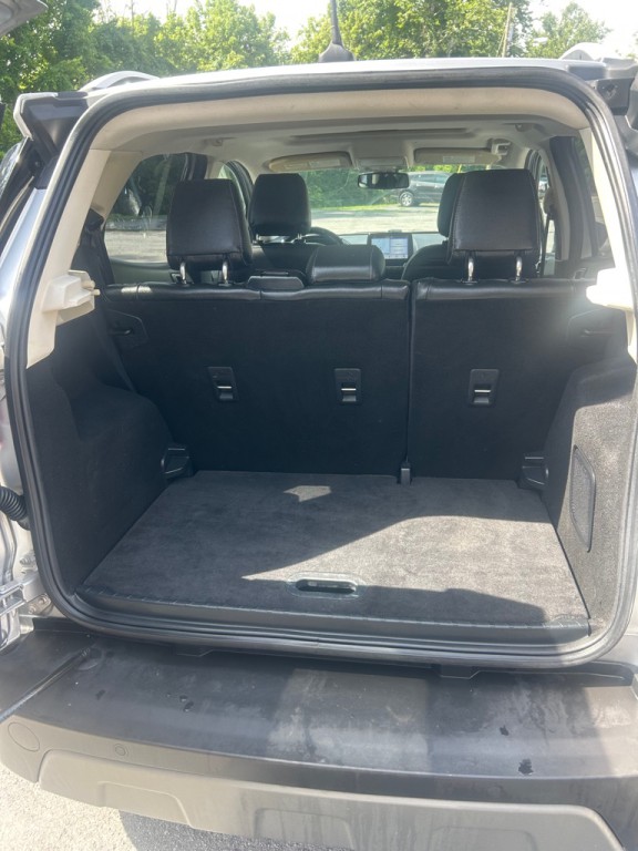 2019 Ford Econoline Image 6