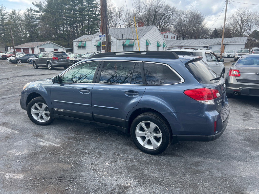 2013 Subaru Outback Image 5