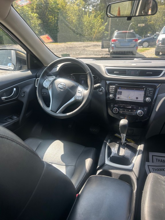 2016 Nissan Rogue Image 8