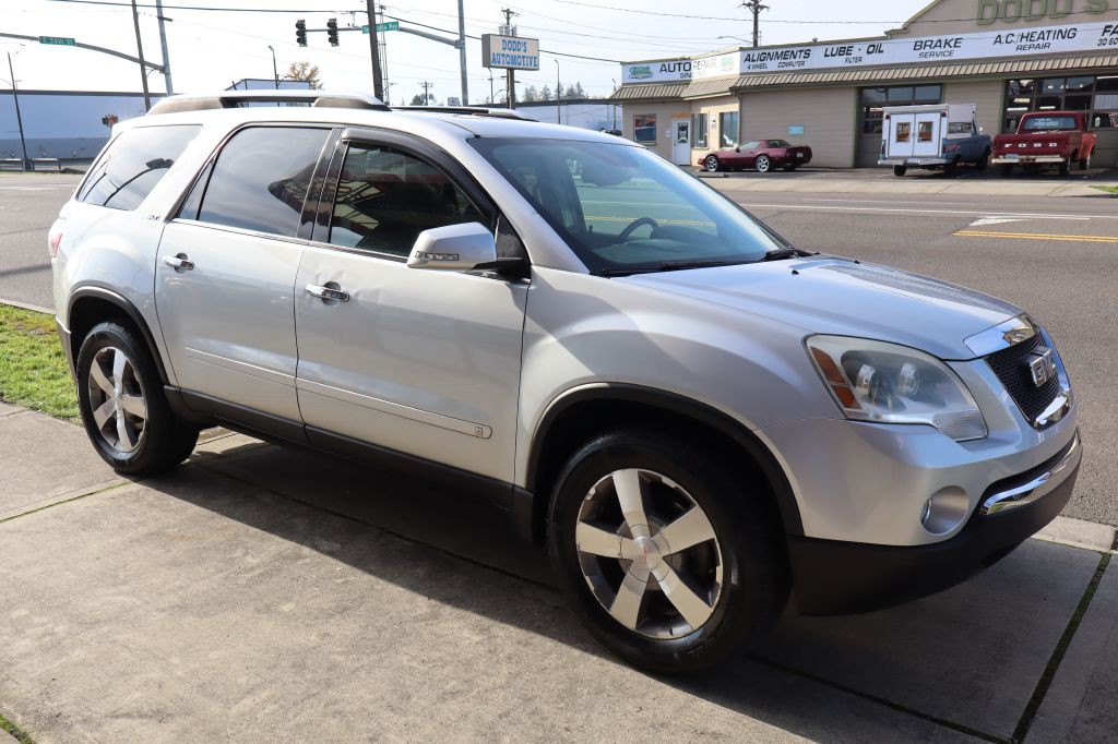 2009 GMC Acadia Image 5