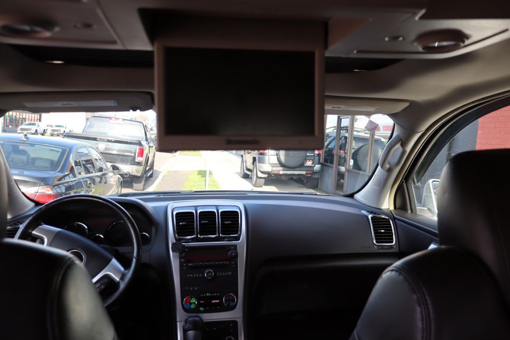 2009 GMC Acadia Image 13