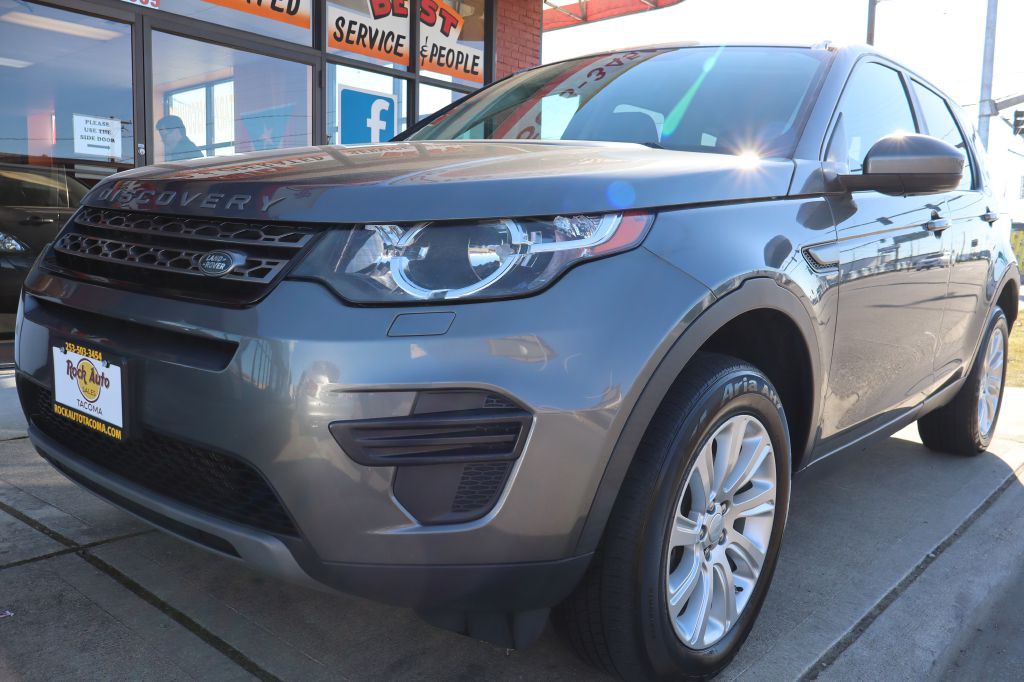 2016 Land Rover Discovery Sport Image 2