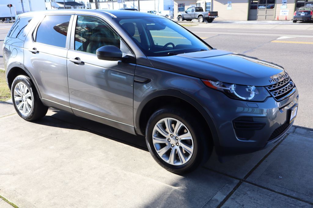 2016 Land Rover Discovery Sport Image 6