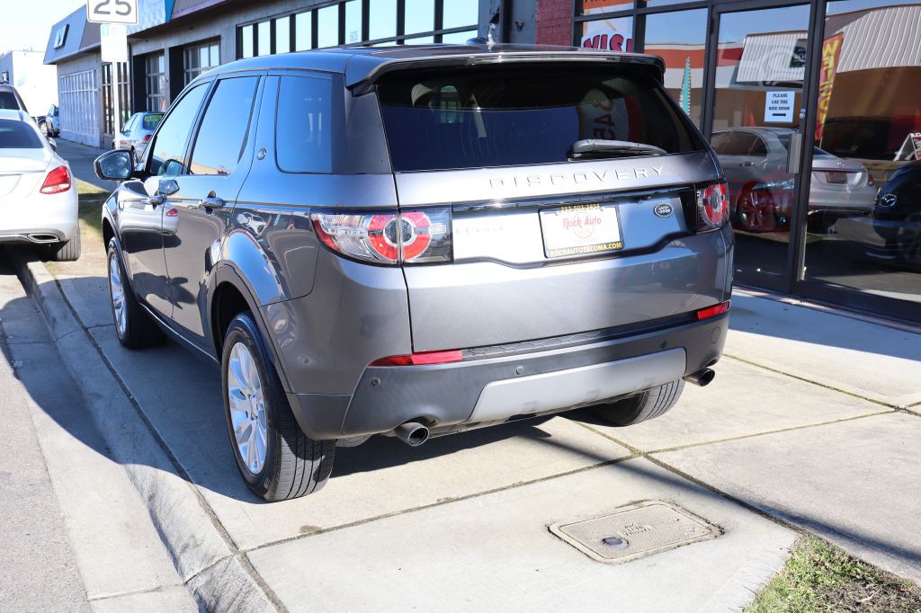 2016 Land Rover Discovery Sport Image 9