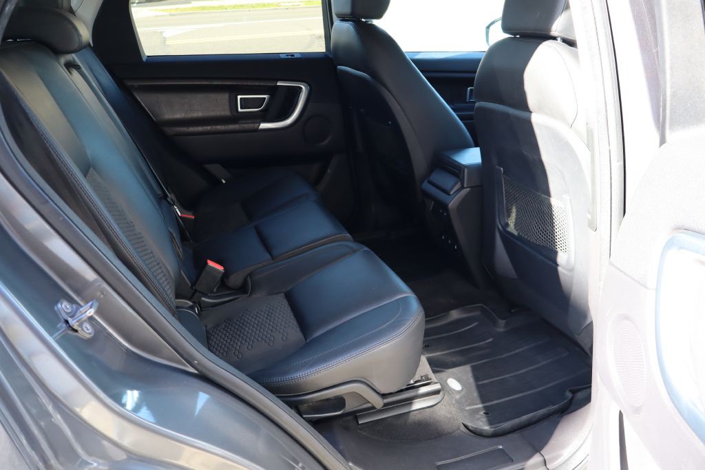 2016 Land Rover Discovery Sport Image 14