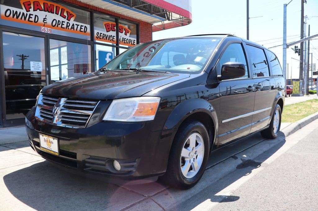 2010 Dodge Grand Caravan Image 2