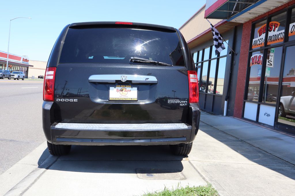 2010 Dodge Grand Caravan Image 6