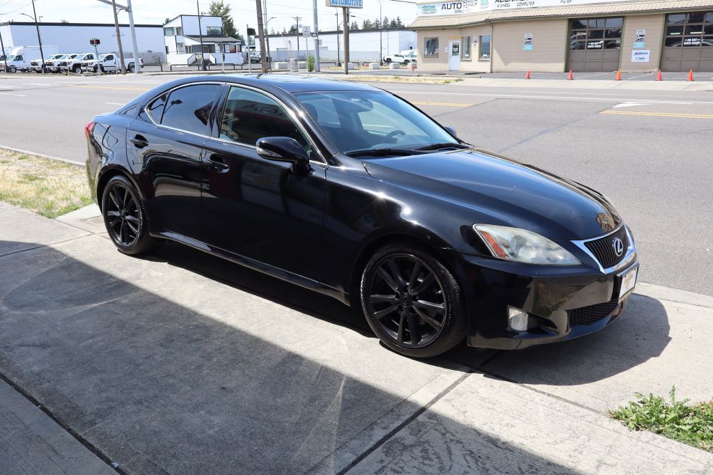 2009 Lexus IS Image 5