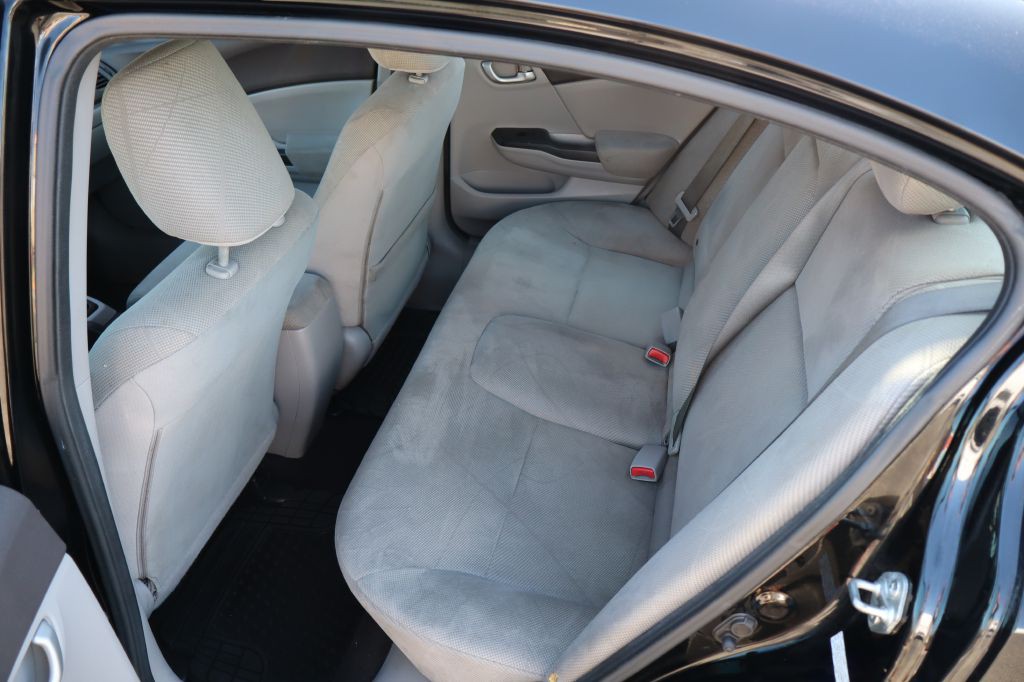2012 Honda Civic Image 10