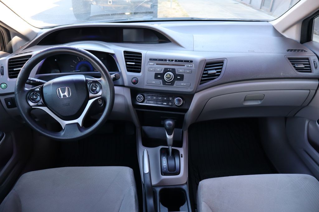 2012 Honda Civic Image 11