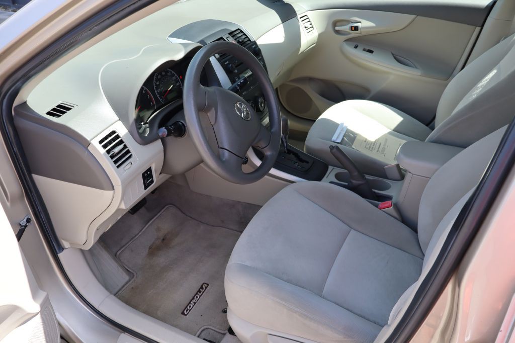2009 Toyota Corolla Image 8
