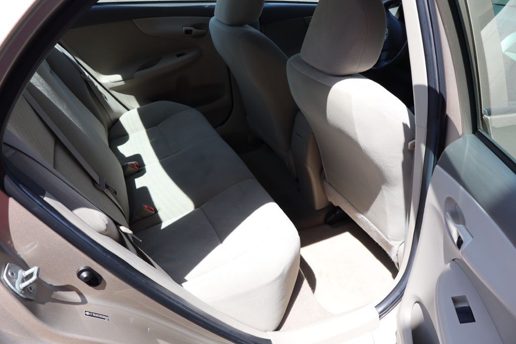 2009 Toyota Corolla Image 10