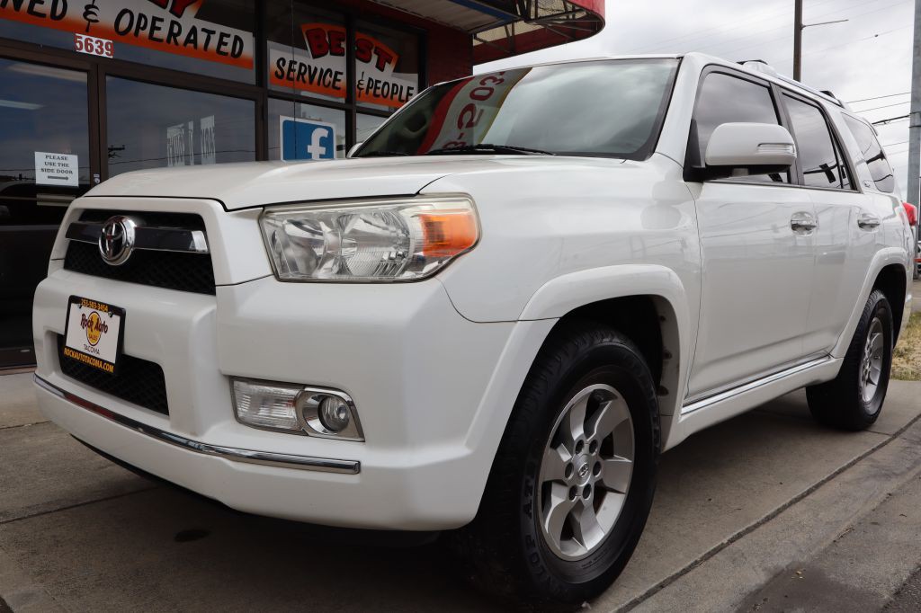 2013 Toyota 4Runner Image 2