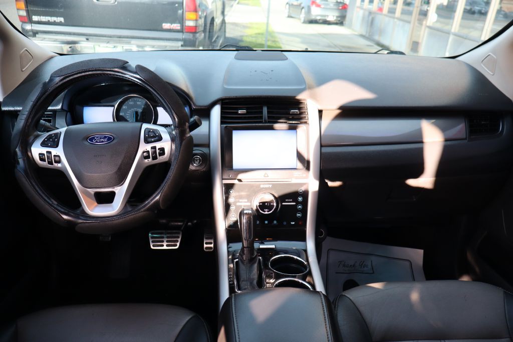 2014 Ford Edge Image 11