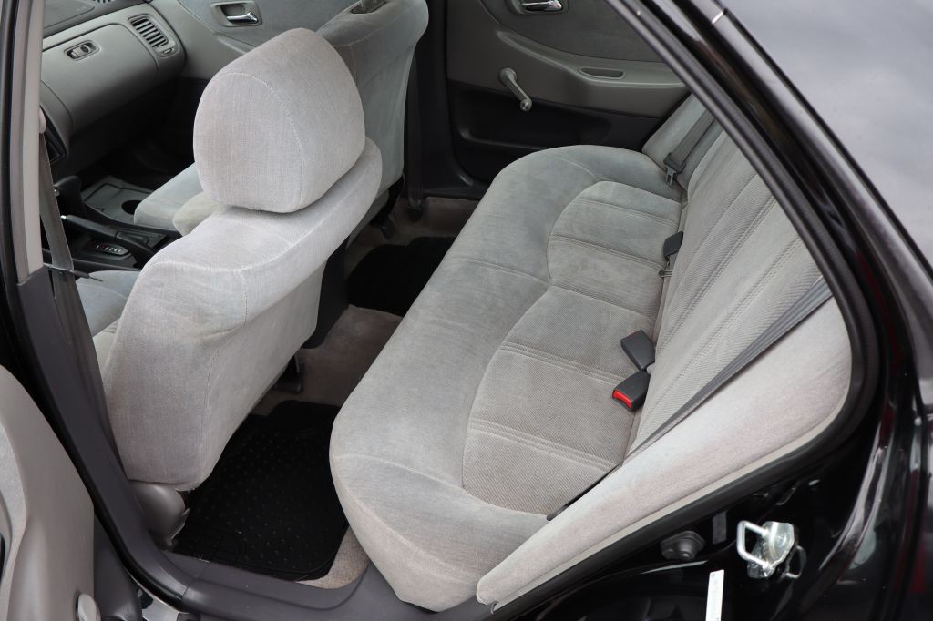 1999 Honda Accord Image 10
