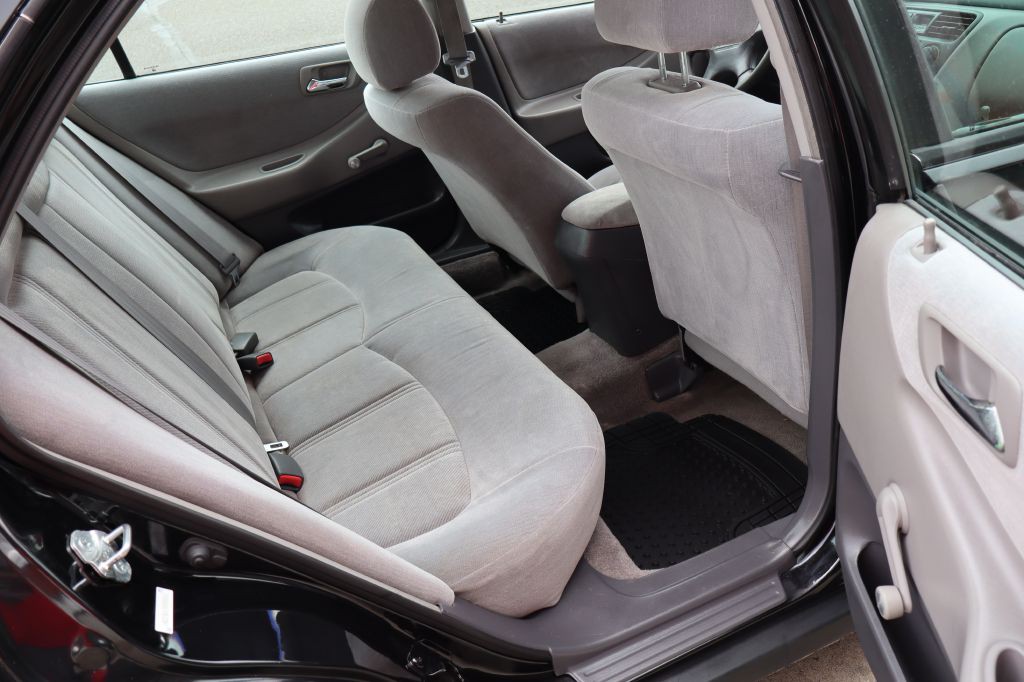 1999 Honda Accord Image 12