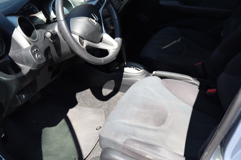 2011 Honda Fit Image 9
