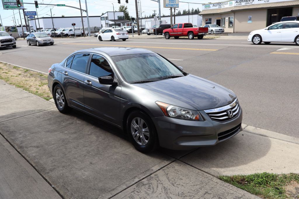 2012 Honda Accord Image 4