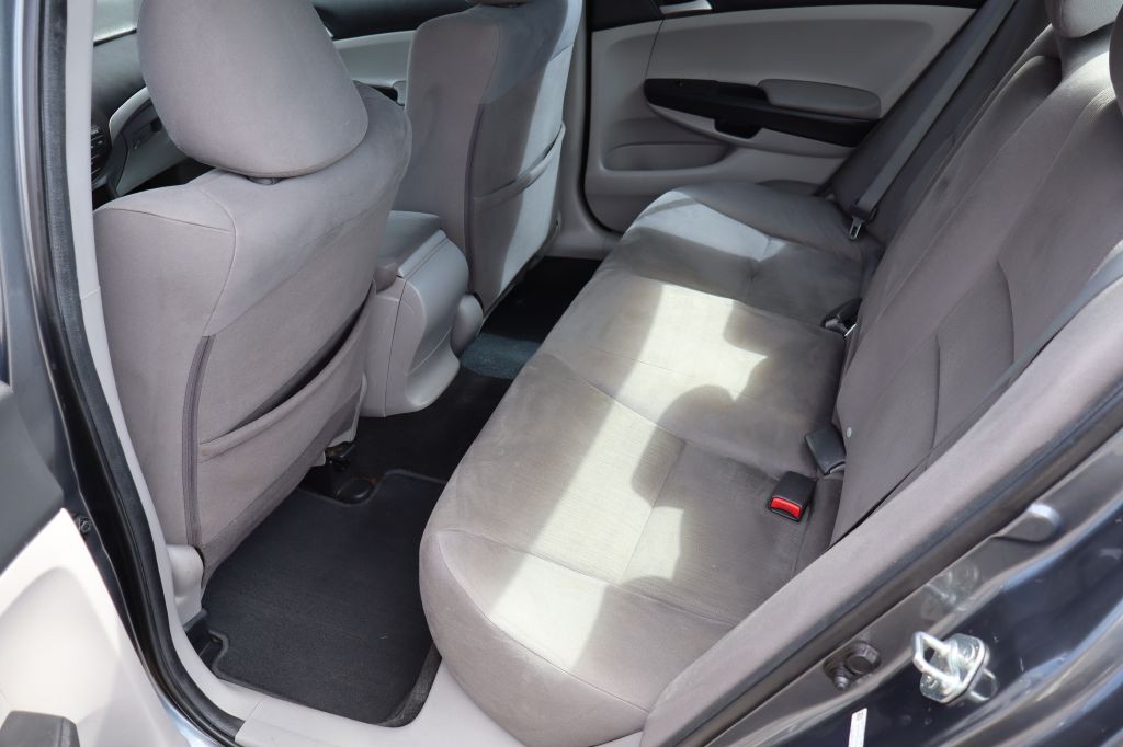2012 Honda Accord Image 10
