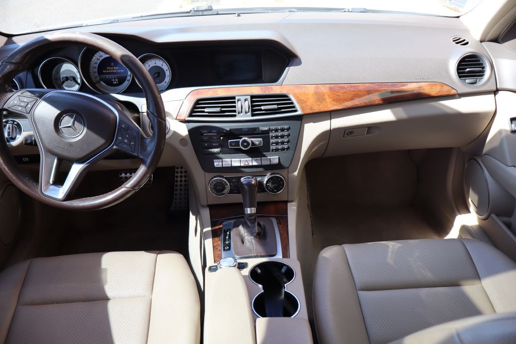 2014 Mercedes-Benz C-Class Image 11