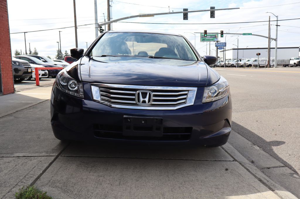 2010 Honda Accord Image 3