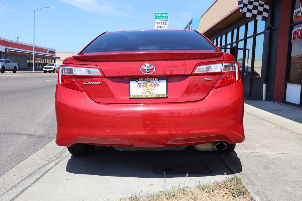 2014 Toyota Camry Image 7