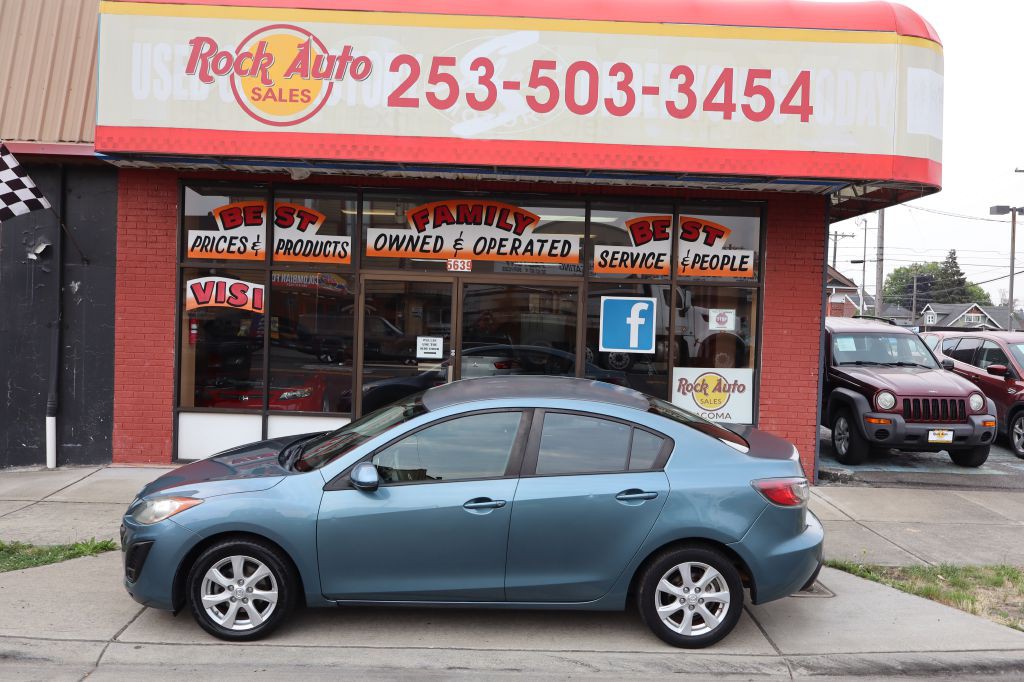 2010 Mazda Mazda3 Image 1