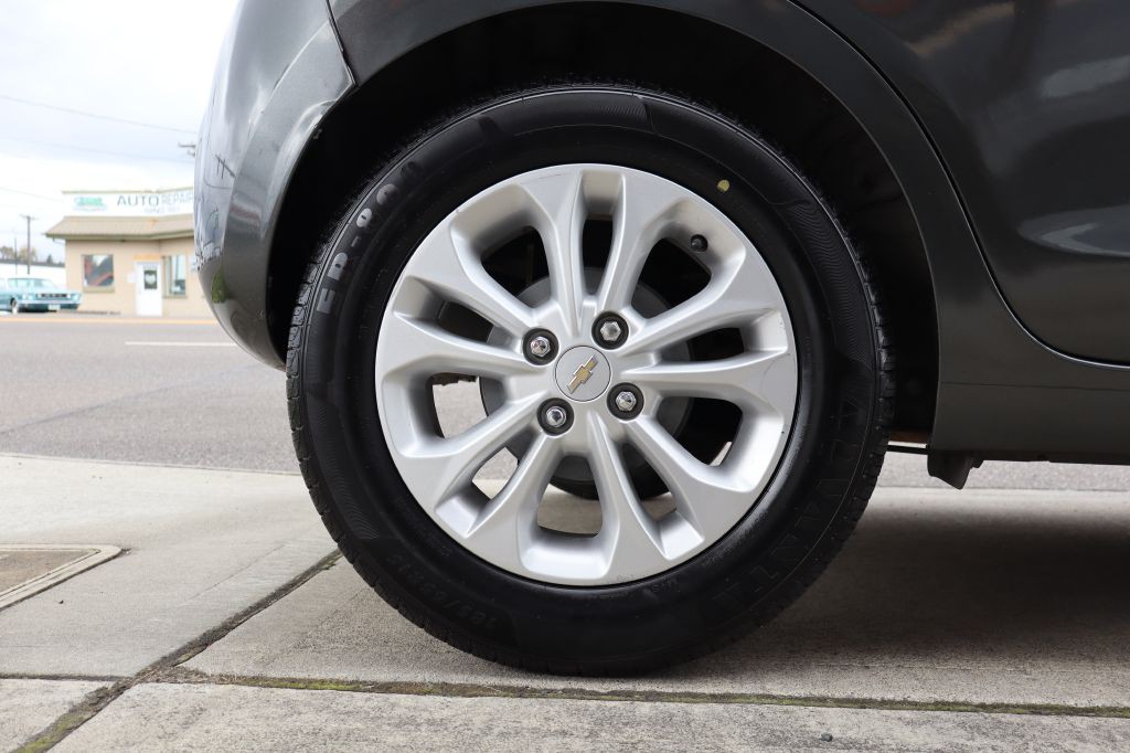 2019 Chevrolet Spark Image 14