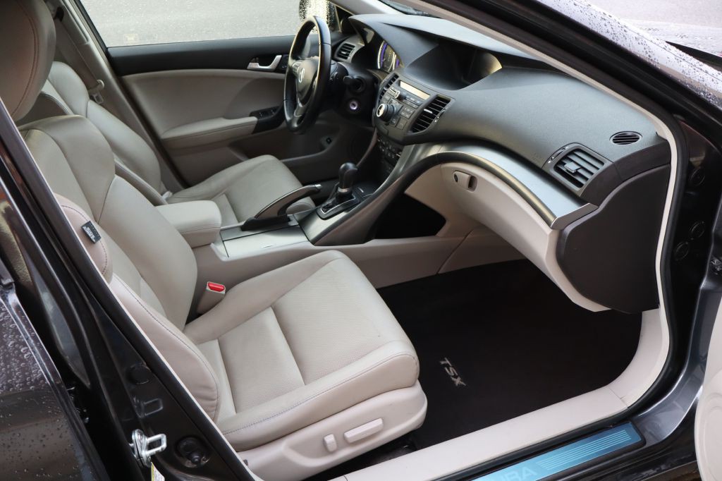 2012 Acura TSX Image 13