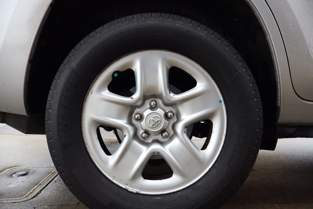 2009 Toyota Rav4 Image 14