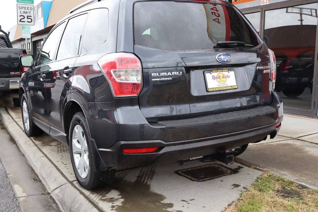 2016 Subaru Forester Image 7