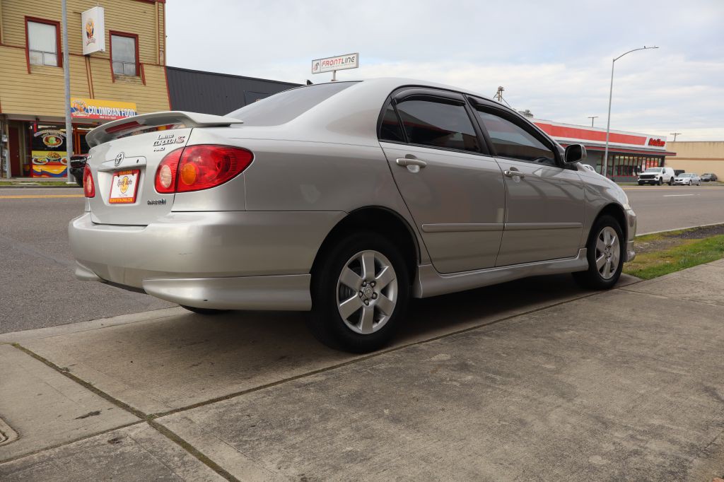 2004 Toyota Corolla Image 5