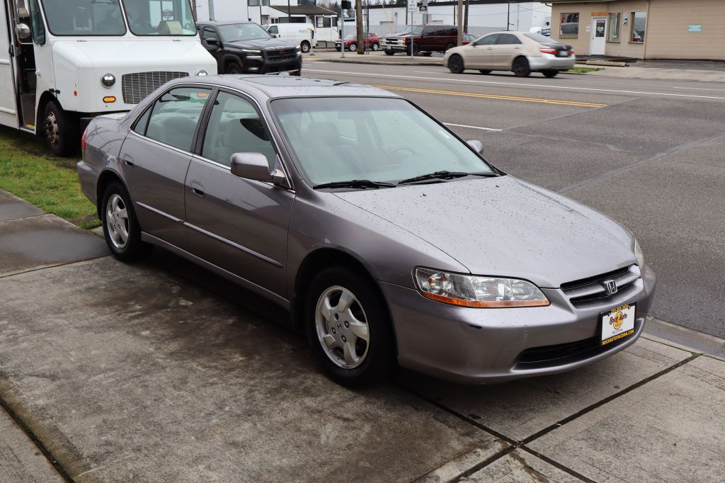2000 Honda Accord Image 4