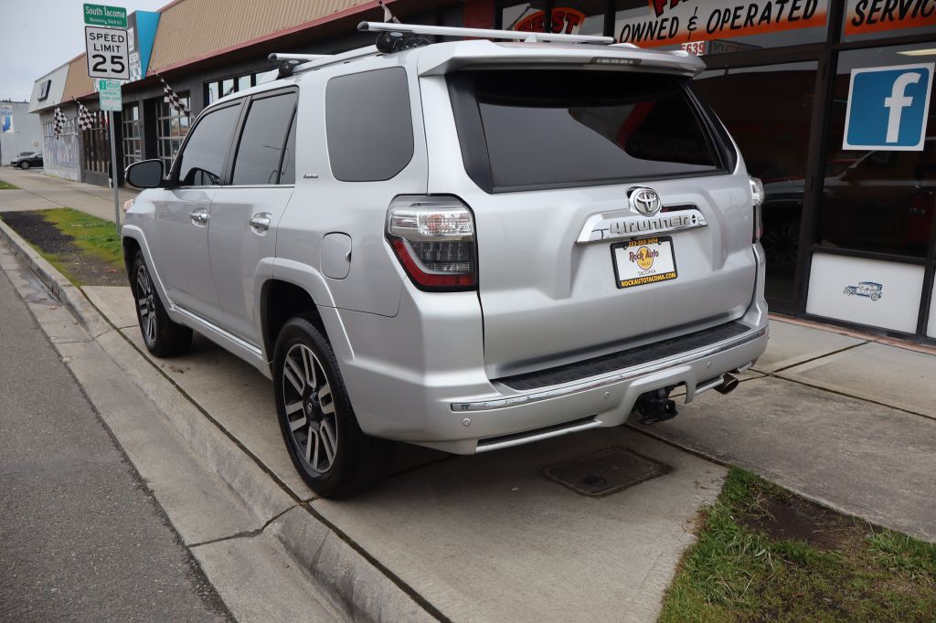 2014 Toyota 4Runner Image 8